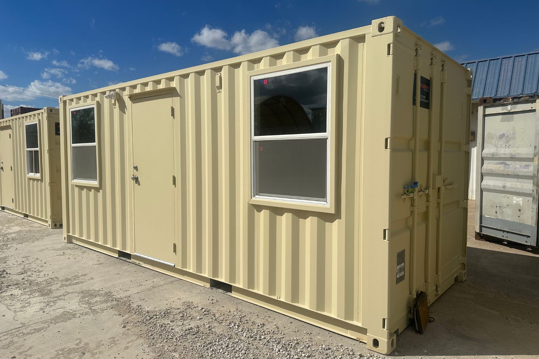 20' Simple Cabin – XCaliber Container